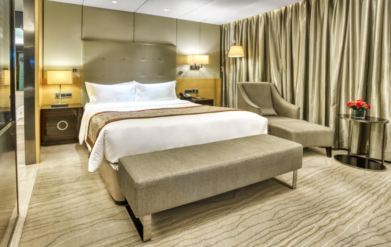 Sofitel Silver Plaza Jinan Esterno foto