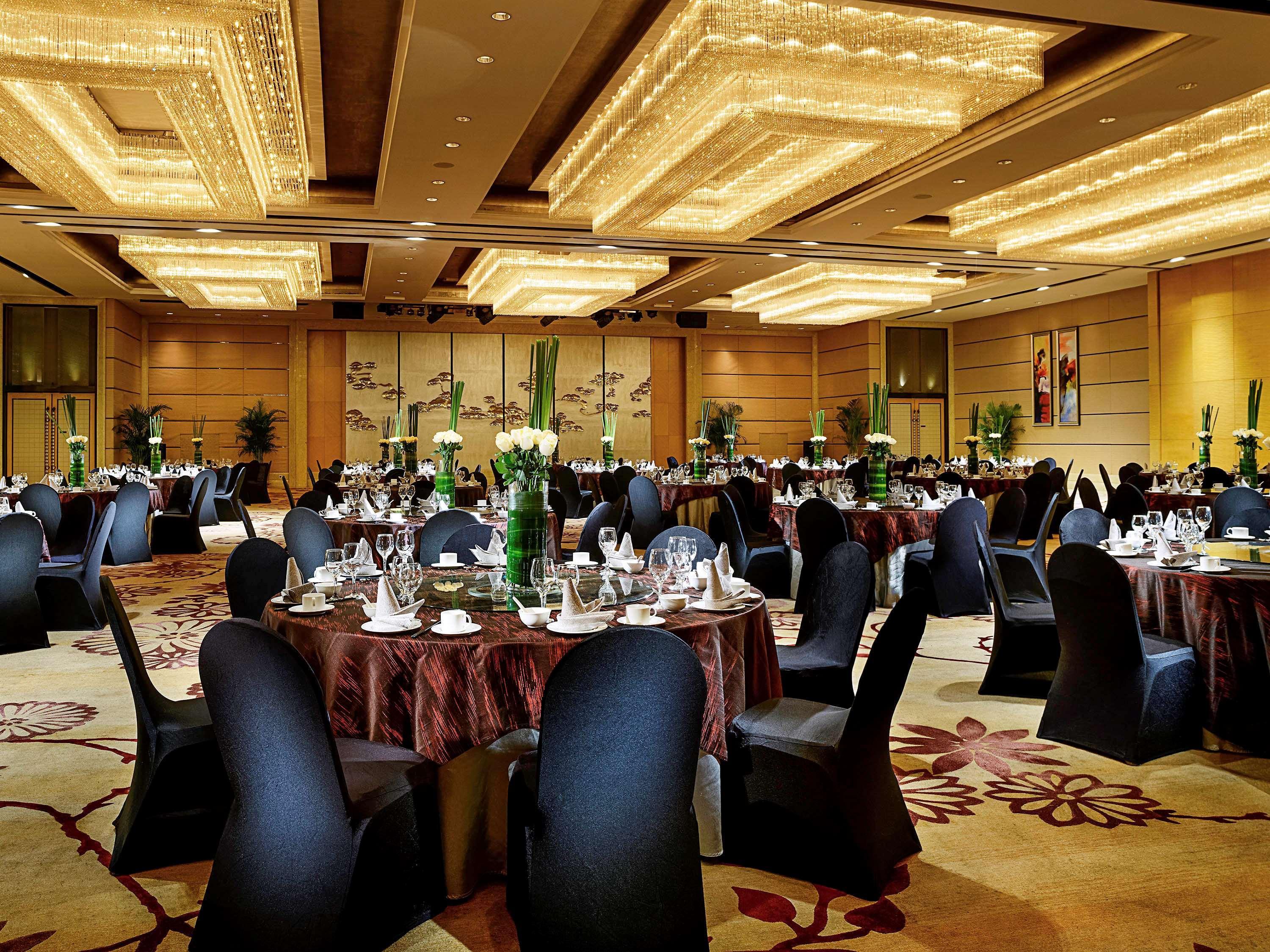 Sofitel Silver Plaza Jinan Esterno foto