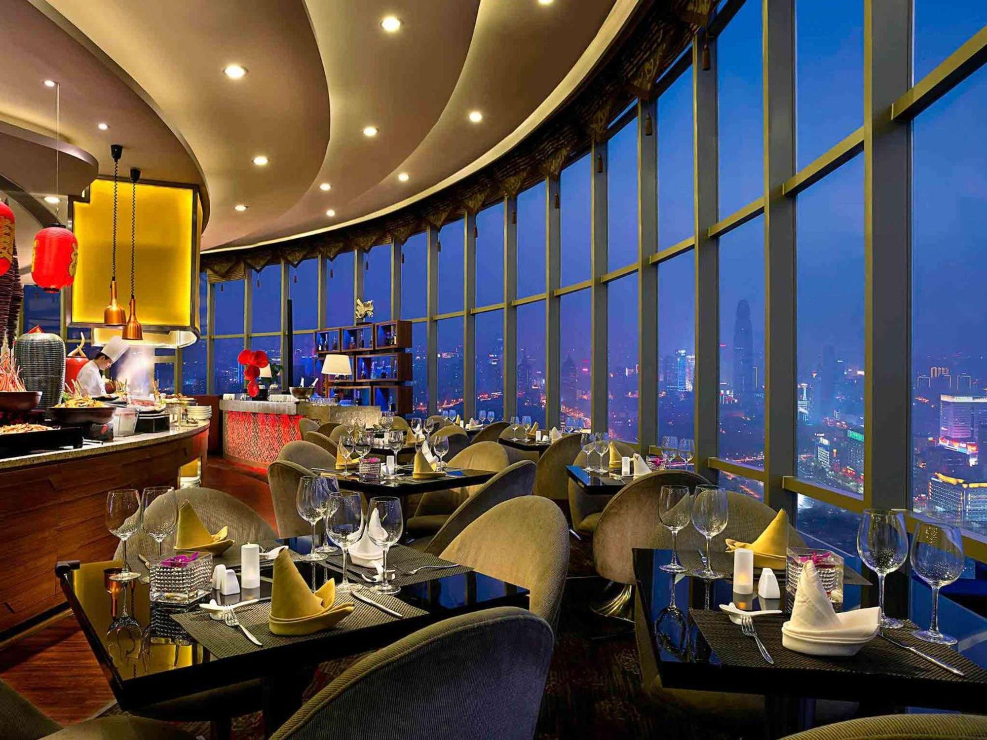 Sofitel Silver Plaza Jinan Esterno foto