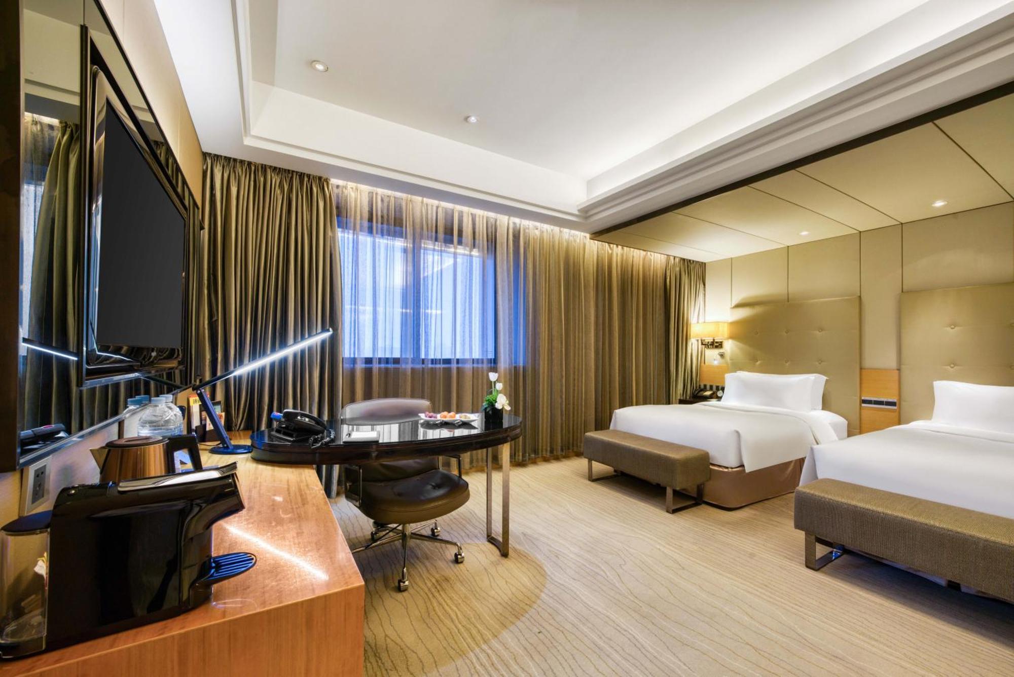 Sofitel Silver Plaza Jinan Esterno foto