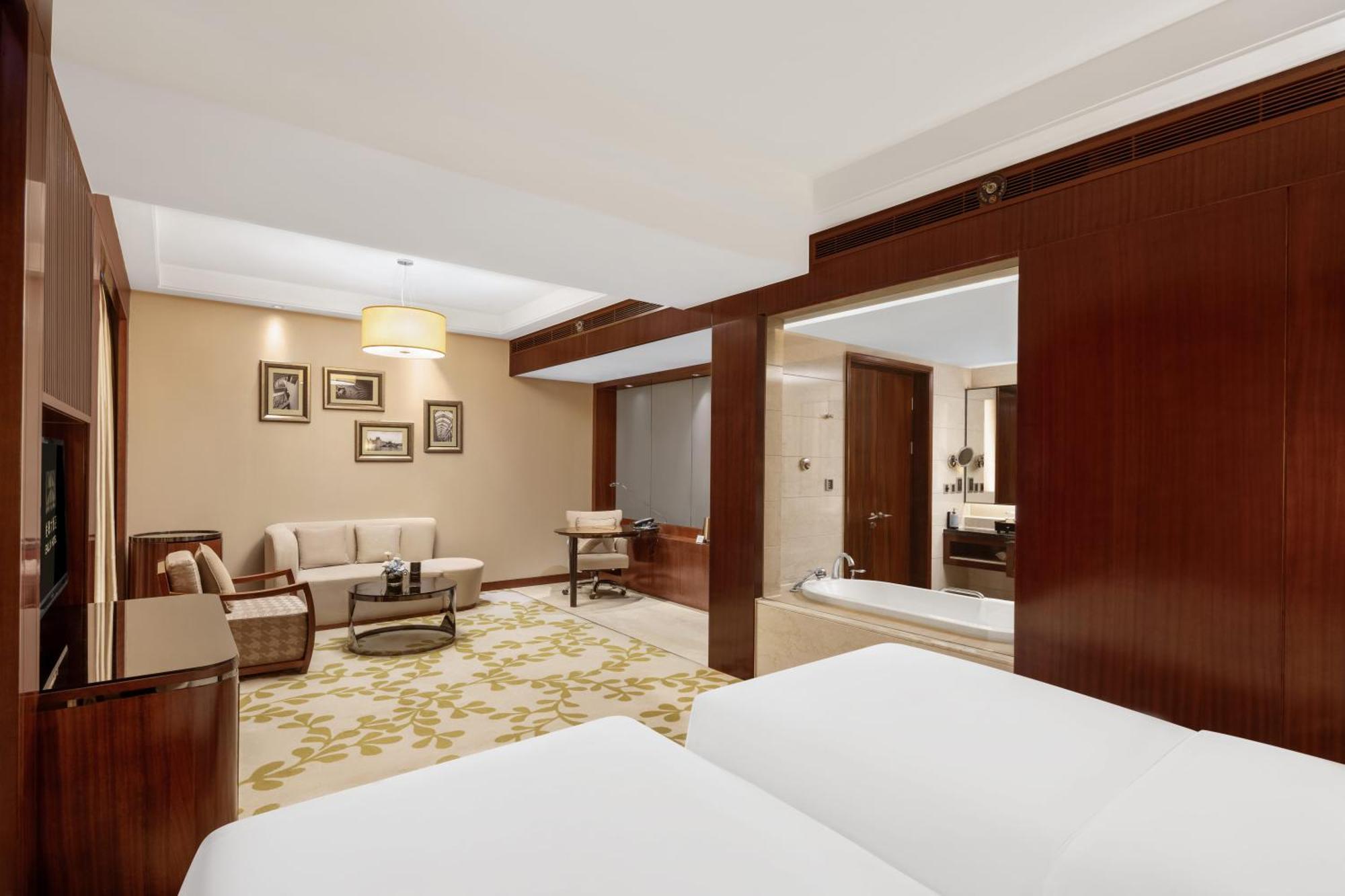 Sofitel Silver Plaza Jinan Esterno foto